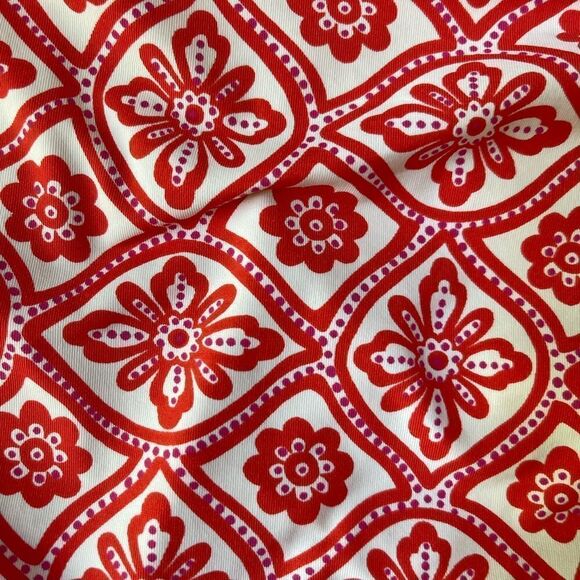 LANDS END size 8 Swim top- adjustable tie halter top. Red white purple pattern - Picture 3 of 9